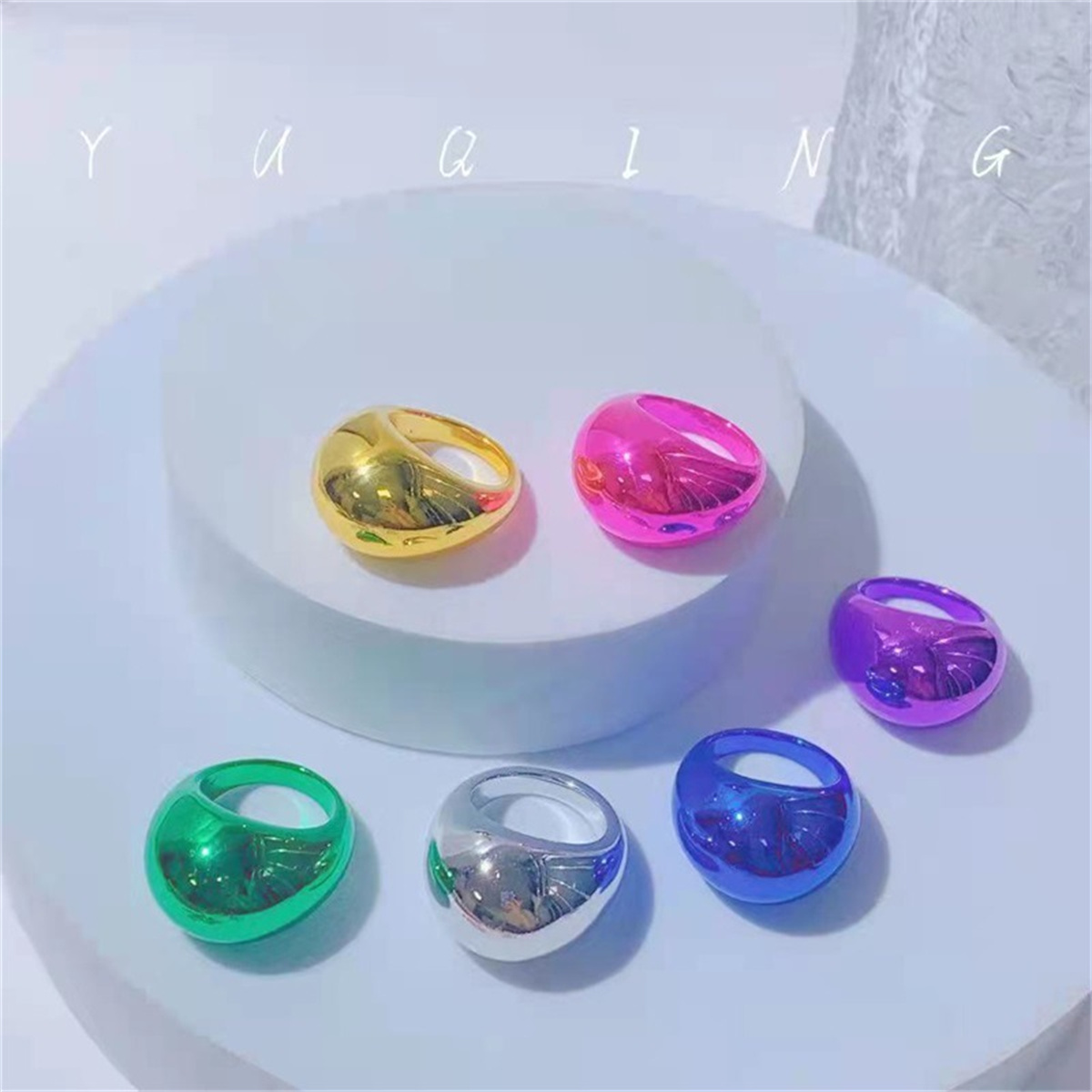 Bague Unique en acrylique pour - Street Fashion Blog avis et prix