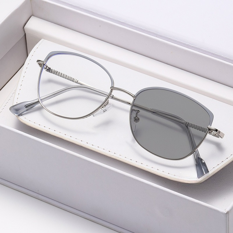 Nouvelles lunettes photochromi - Street Fashion Definition avis et prix