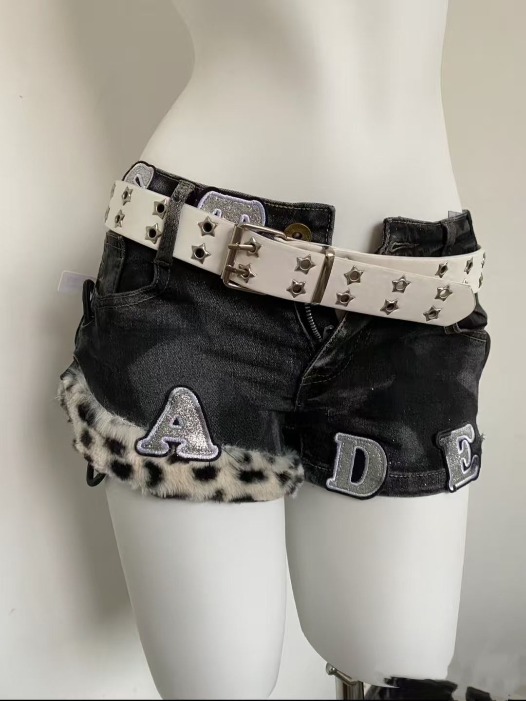 Y2k brodé Patch Denim Shorts f - Girl Fashion Street avis et prix