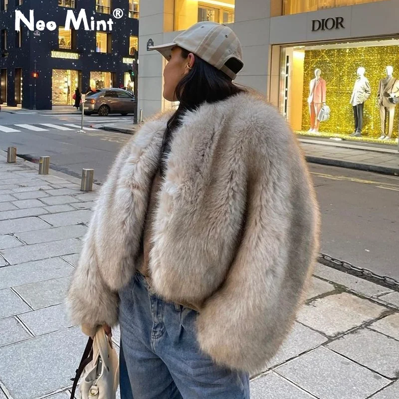 Manteau court en fausse fourru - Street Fashion Week avis et prix